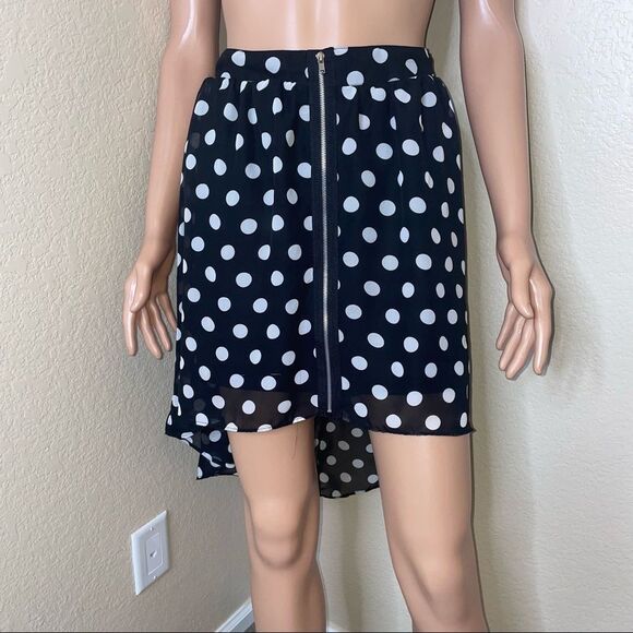 D-signed Disney high low black & white polka dot light weight skirt SZ L zip up - Picture 9 of 9